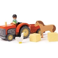 Tender Leaf Toys - Farmyard Tractor - Wooden Tractor Toy with Removable Trailer, Animals and Accesso