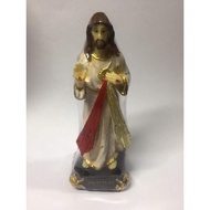 Cute Divine Mercy Statue