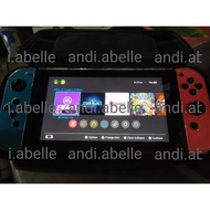 USED Nintendo Switch V2 + Games