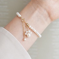 Vòng tay lắc tay ngọc trai tay mèo cute ấn tượng dành cho bạn nữ
