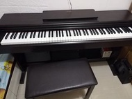 Yamaha 電子鋼琴