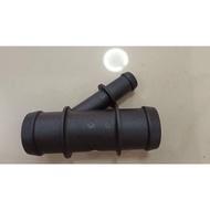 1C0121087E PIPE CONNECTOR RADIATOR COOLANT HOSE VW POLO SEDAN 1.6 VENTO 1.6 AUDI TT ( 8N ) 1998-2006