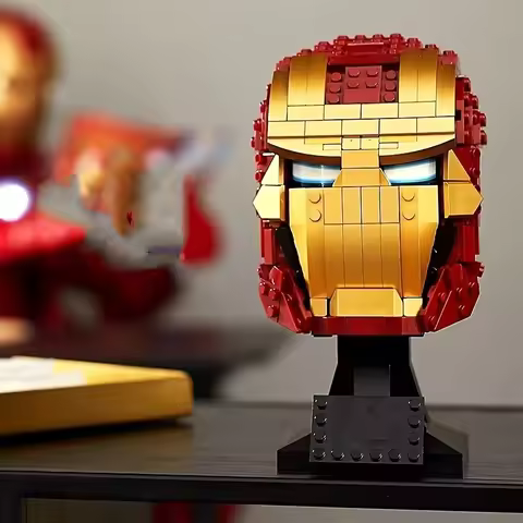 Superhero Marvel Iron Man Mask Helmet Building Block Assembly Model