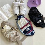 全新The North Face運動腰包The North Face bag The North Face waist bag The North Face袋