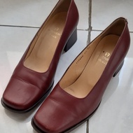 sepatu aigner original