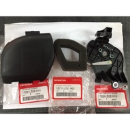 gpropstore หม้อกรองอากาศ GX35 UMK435 แท้ เครื่องตัดหญ้า ฮอนด้า เรือนหม้อกรองอากาศ ฝาปิดหม้อกรองอากาศ