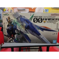 Bandai Perfect Grade (PG) 00 Raiser