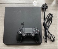 二手 ps4 slim 500gb  （主機正常, 手制要駁線玩）