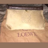 ☑ 激罕見LOEWE vintage Amazona suede pouch bag.