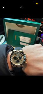 2018黃金余文樂面Daytona. Rolex 116518LN Champ/Black   2018年8月. Full set 齊雙吊牌 有盒   可以上行交收任驗！