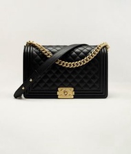 Chanel Boy Chanel Le Boy Classic 黑金牛皮 Paris France Italy