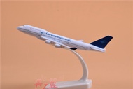 Indonesia Boeing 747-400 Model Plane 16cm