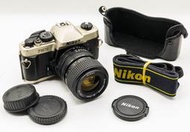 二手新相機:經典Nikon FM10+ Nikon 35~70mm F3.5-4.8 AiS文青相機135底片機8.5新