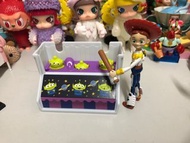 迪士尼 三眼仔 扑傻瓜機 🤪 遊戲機 三眼仔公仔 三眼仔figure 變裝三眼仔 三眼怪 alien  toystory 玩具總動員 反斗奇兵 迪士尼扭蛋 扭蛋  三眼仔擺設 