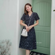 Adaline dress (Vanilla Chapters) - เดรสแขนระบาย