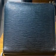 LV波浪大容量長皮夾