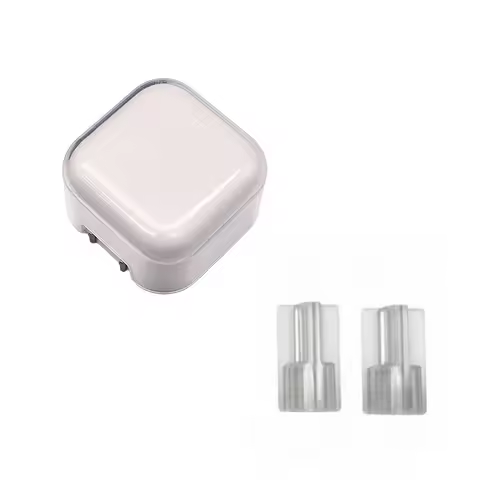 This is a simple transparent protective case designed for the 20-40 watt Apple 17Pro charger.It is s