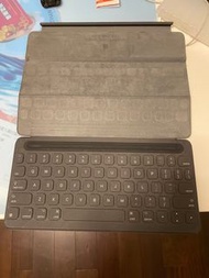 Ipad (9th generation) Smart Keyboard Folio