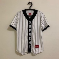 【Supreme】Vertical Logo Baseball Jersey 棒球衫