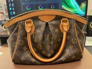 二手Louis Vuitton LV M40143 字紋 皺褶 水餃包 手提包