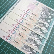 (A376) Rm5 siri 10 duit kertas lama sign aisyah Rm5 ali abul Hassan duit syiling lama duit Malaysia 