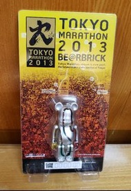 Bearbrick –TOKYO MARATHON 2013 100%