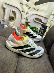 ของแท้ Adidas ADIZERO TAKUMI SEN 11ผ้าใส่สบายกันลื่นทนต่อการสึกหรอน้ำหนักเบารองเท้าวิ่งพื้นหนาเพิ่มค