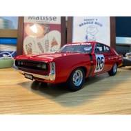 Autoart 1:18 克莱斯勒 战马 Charger E49