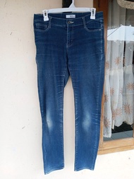 thrift celana jeans wanita/celana jeans preloved