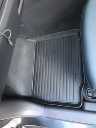 ตรงรุ่น Mitsubishi Xpander GT / Xpander Cross 2018-2025 ผ้ายางปูพื้น ยกขอบ (Hev แถว1-2ใส่ไม่ได้) พรม