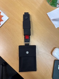 Alpaka pass holder