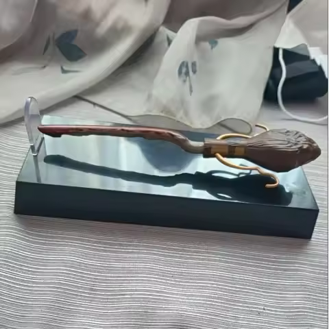 19cm Haries Fan Cosplay Prop Levitating Potter Broomstick Pen Nimbus 2000 Firebbolt Model Magic Tric