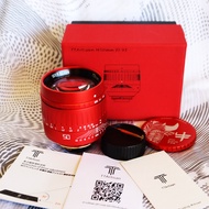 TTArtisan 50mm f/0.95 เลนส์ TTArtisan “Red Limited Edition” Lens for Leica M with 18-karat gold-plated M-Mount สีพิเศษ ผลิตมาเพียง 500 ตัวทั่วโลก ไพรม์เลนส์ทางยาวโฟกัสปกติรูรับแสงกว้างที่มีองค์ประกอบแอสเฟอริคัลสองด้านที่มีเส้นผ่านศูนย์กล