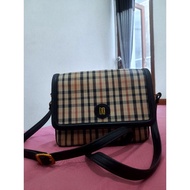 Daks Original Preloved Vintage Sling Bag