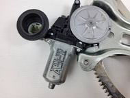 มอเตอร์ติดเฟืองยกกระจกหน้า +ซ้าย วีโก้ L KUN1-2(6ฟิน)#69820-0K011(85720-0K050)👍😊สินค้าถูกและดี มีที่