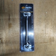 DDS480 - Lamskar Ramskar Round Pipe Thickness 9" Inch Wind Right Window Retainer VERTRO 9 In Window 