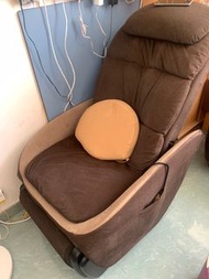 賣Osim 按摩椅（舊款） 100% work