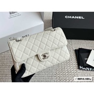 version, comes with Original full packaging, original caviar