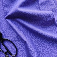 100%純棉 亮麗紫 豹紋緹花 零碼布2碼 特價