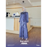 GAYATRI DRESS by Urfimutiyaro