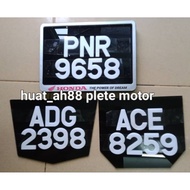 FRAME/CASING Universal  Terbaru Sekali Nombor Plate Motor CODE: D56 saiz no 4 cm lulus jpj