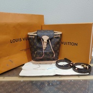 LV老花mini後背包芯片款 25*24*12 全新閒置配件盒子塵袋