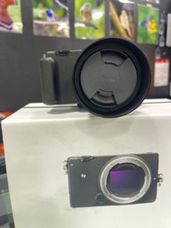 Sigma FP 45mm f2.8 kit