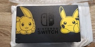 任天堂 Switch 電視接駁底座（Pokemon 比卡超＆伊貝限定版）連HDMI線組