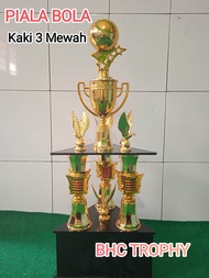 PIALA  KAKI 3 SATUAN figur BOLA