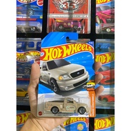 Hot Wheels Ford F-150 Svt Lightning