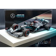 [MASH] Minichamps 1/18 Mercedes F1 W11 63 2020 Sakir Station Gift Box Edition