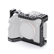 [KingMa] Lighweight Multi-Function Camera Cage for Sony A7R4 / A74 / A7S3 / A7R3 / A73