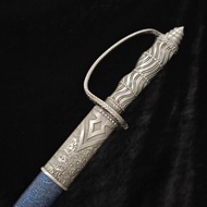 Warcry Saber วัสดุ​ใบ:เหล็ก​สปริง​ มี​2​แบบ​ให้เลือก​