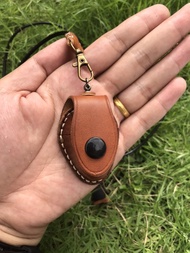 ซองหนัง ซองกล้องส่องพระ  ใส่กล้องziess d40 และรุ่นใกล้เคียง มาพร้อมสายคล้องปรับขนาดได้ เหนียวทนทานสว